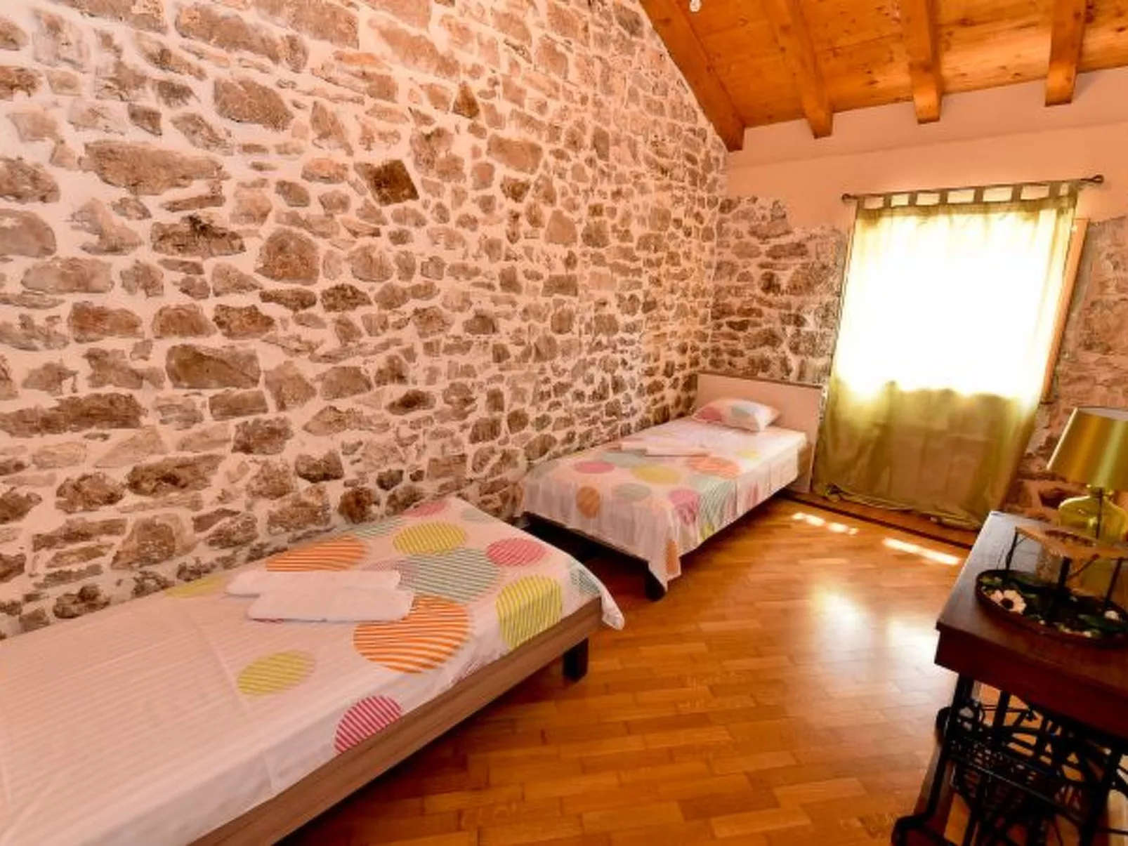 Stone villa Anita with pool - Image-tags.info