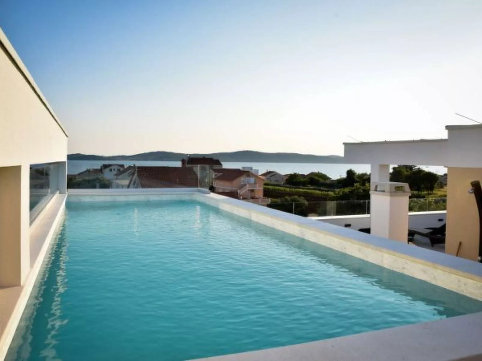 Villa La Perla Apt A3 with heated rooftop pool - Image-tags.info