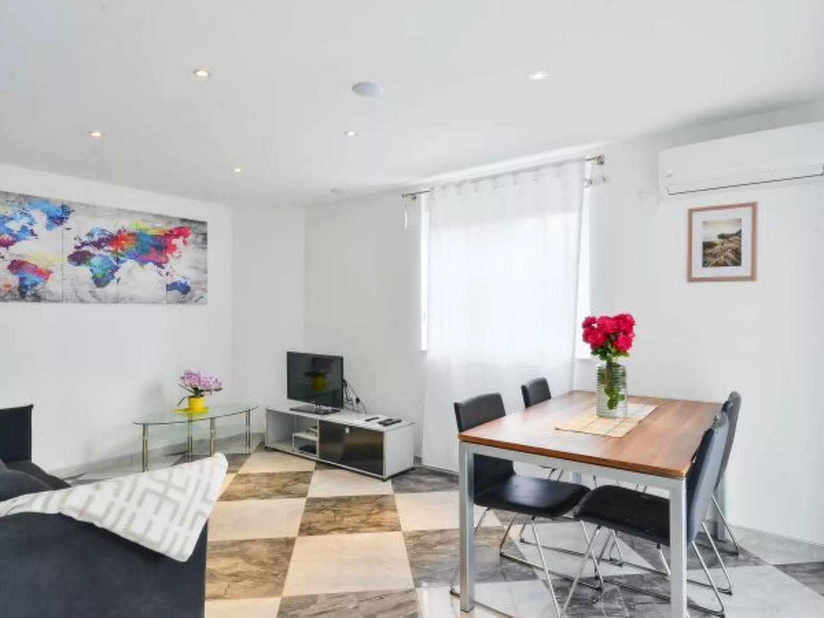 Holiday home Viktoria with pool - Image-tags.info