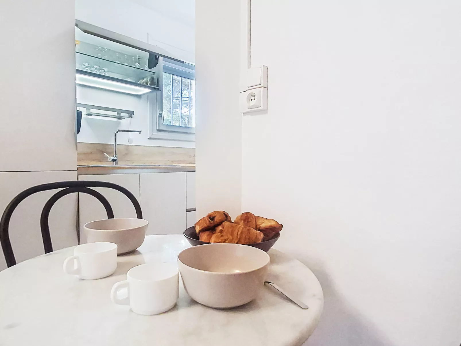 Les trinquettes - Binnen