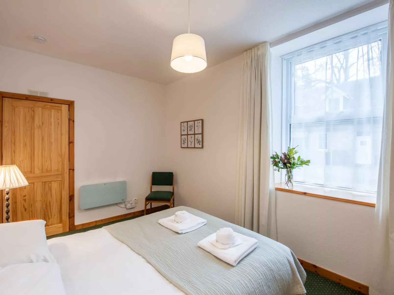 Old Dairy on Aigas Golf Course - Binnen