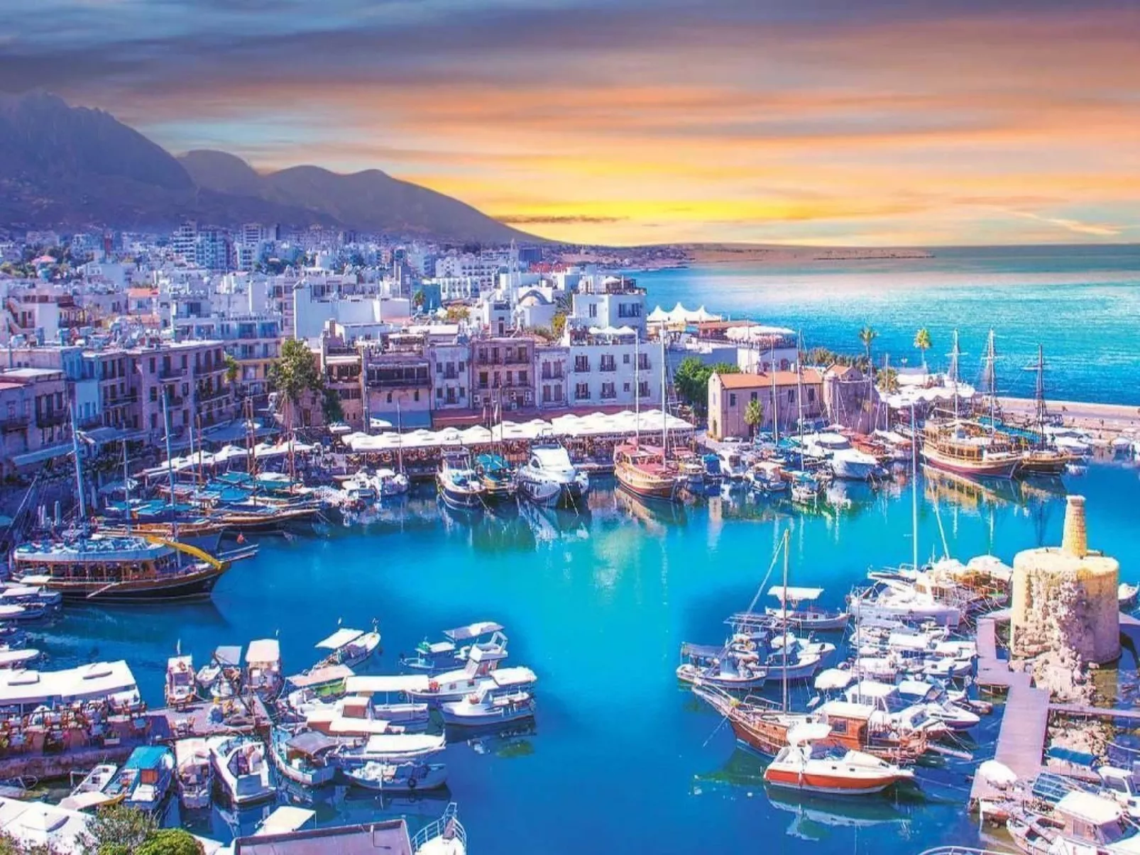 Villa "Meerblick" mit Infinity-Pool - Buiten