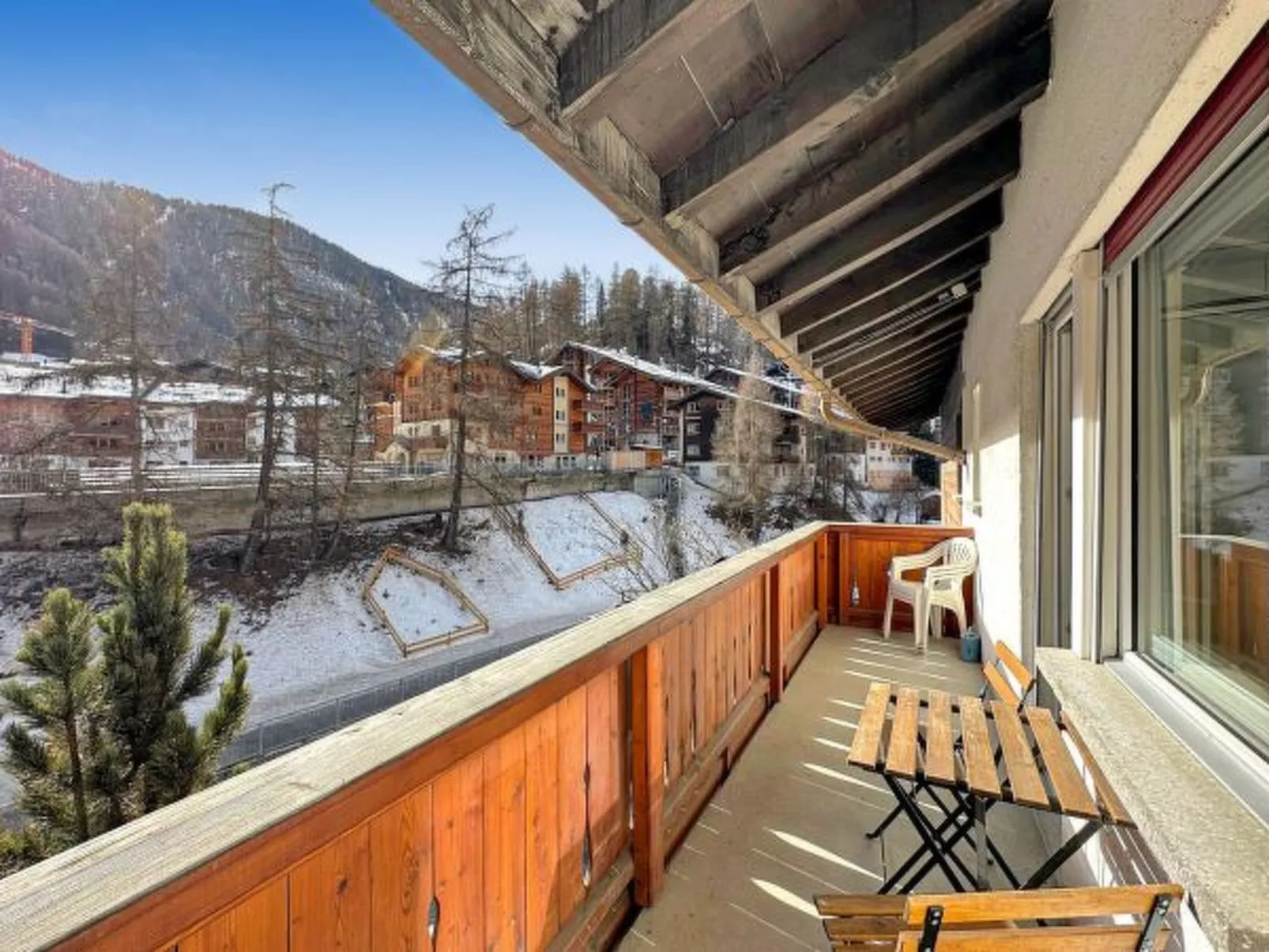 Eagle Apartement - Zermatt - Buiten