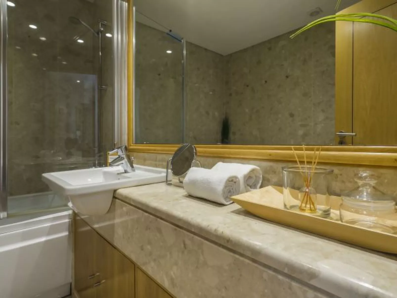 Sesimbra Prime Apartment - Binnen