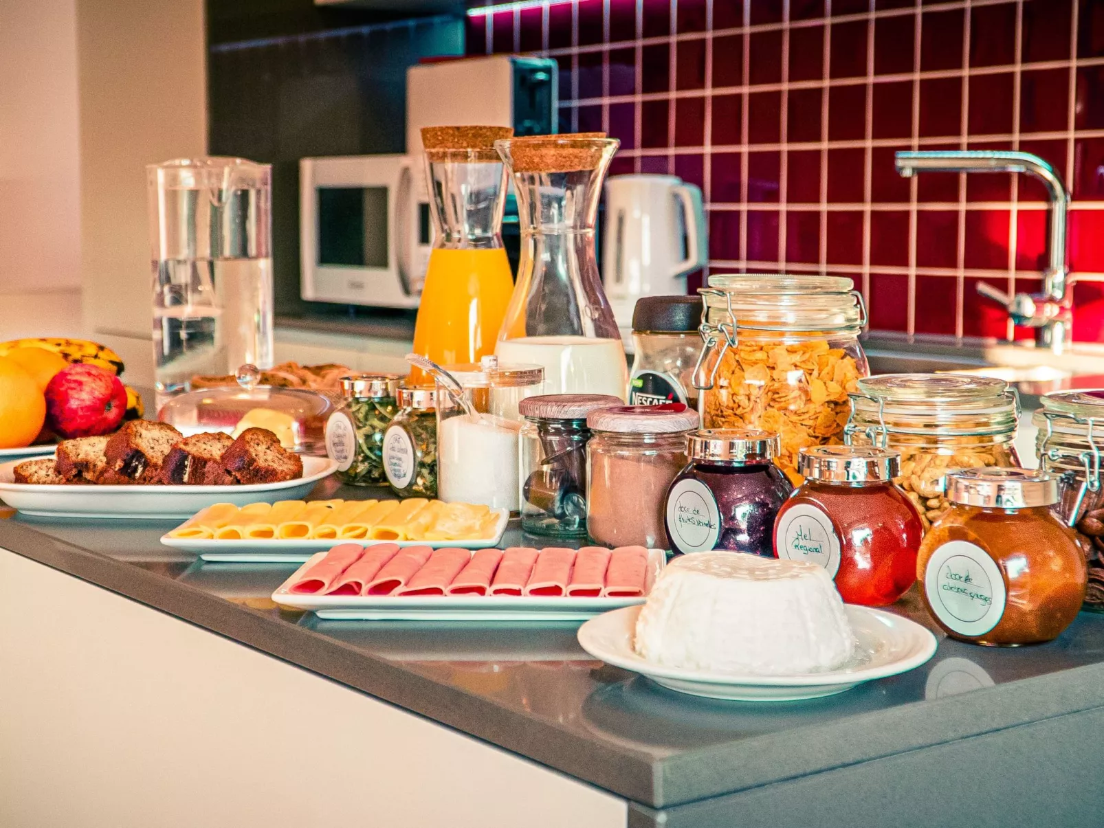 Haus in Vila Soeiro Do Chão mit privatem Parkplatz - Image-tags.info