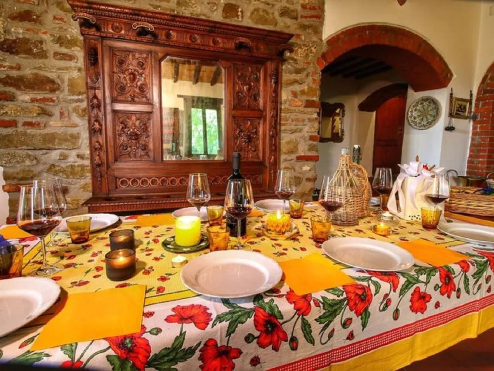 Le Corniole mit Pool, Jacuzzi und Grill - Image-tags.info