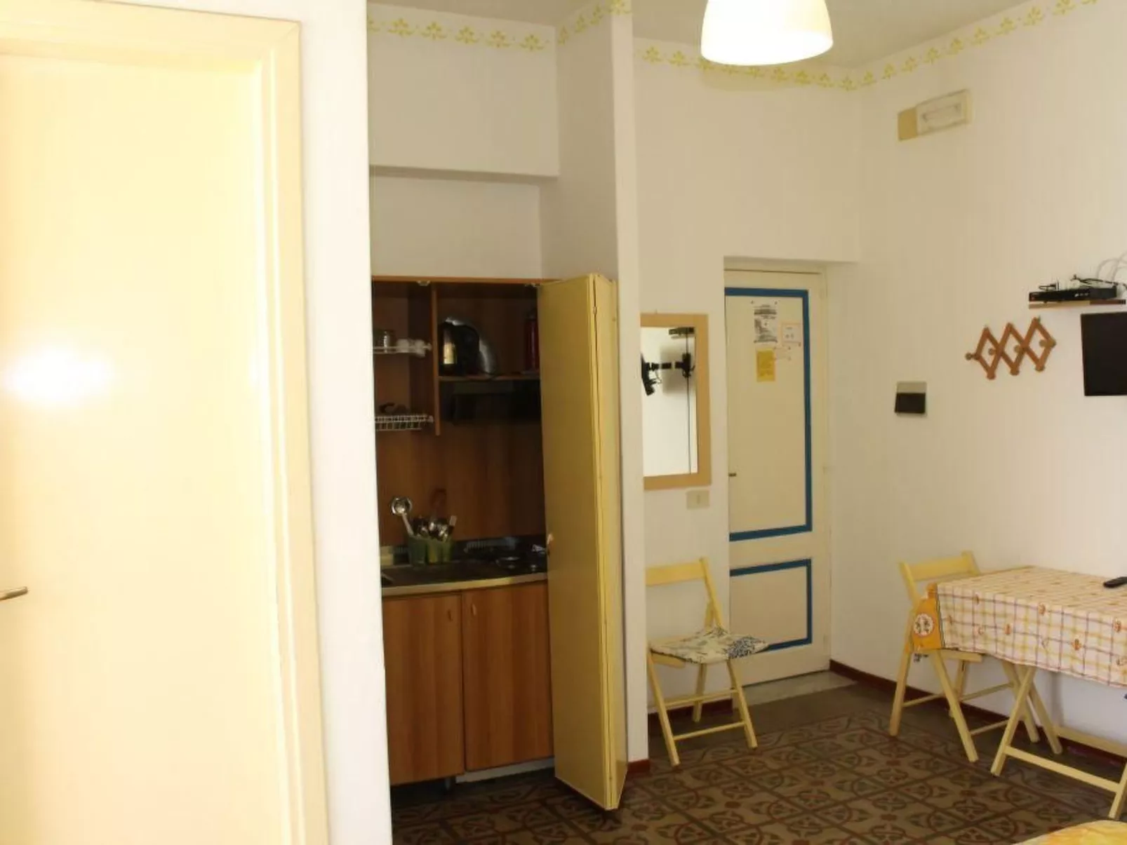 Ferienzimmer 'Bartolo' mit eigener Terrasse - Binnen