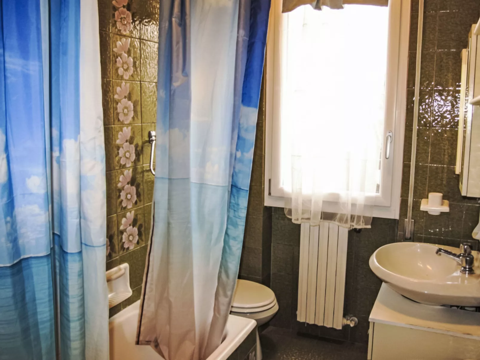 La Spiaggia - Binnen