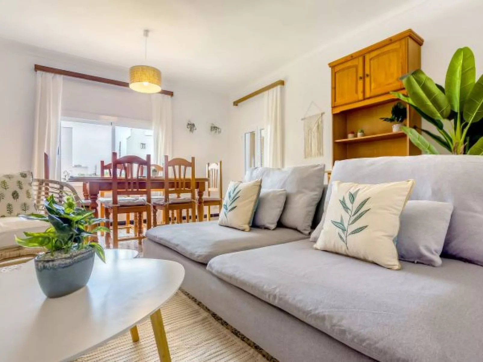 Can Castello - Image-tags.info