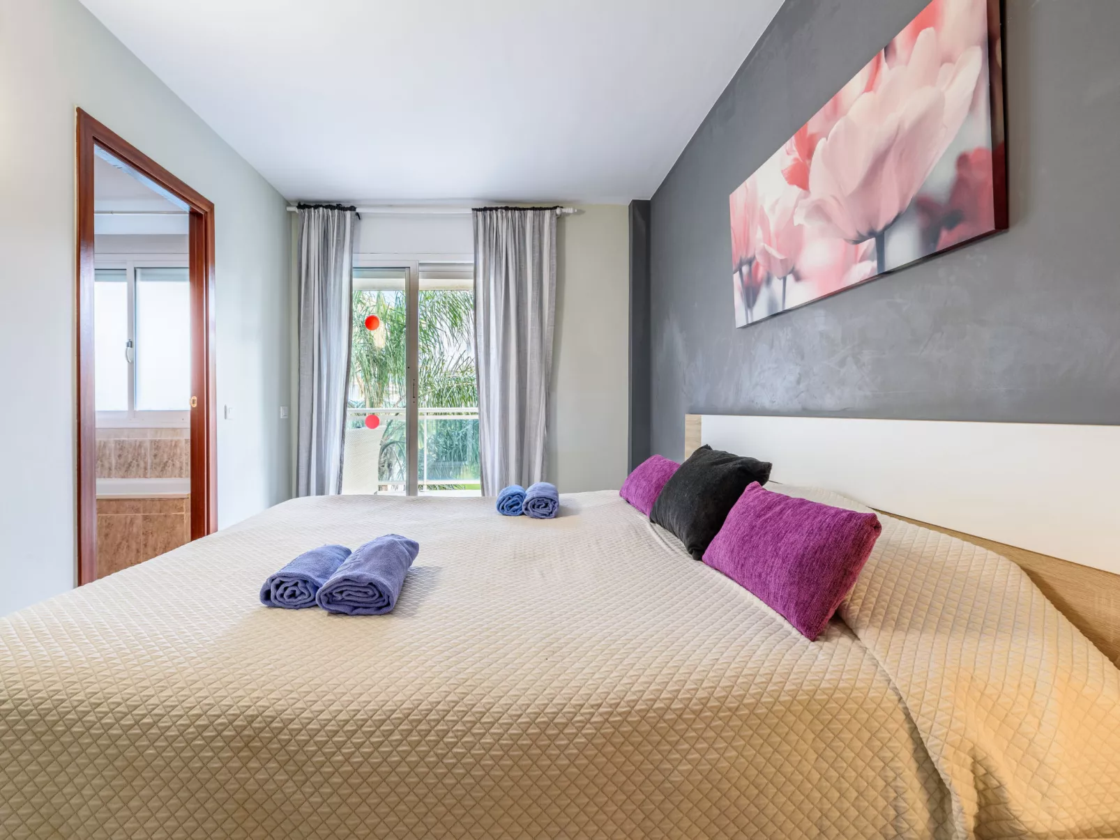 Village Park - Binnen