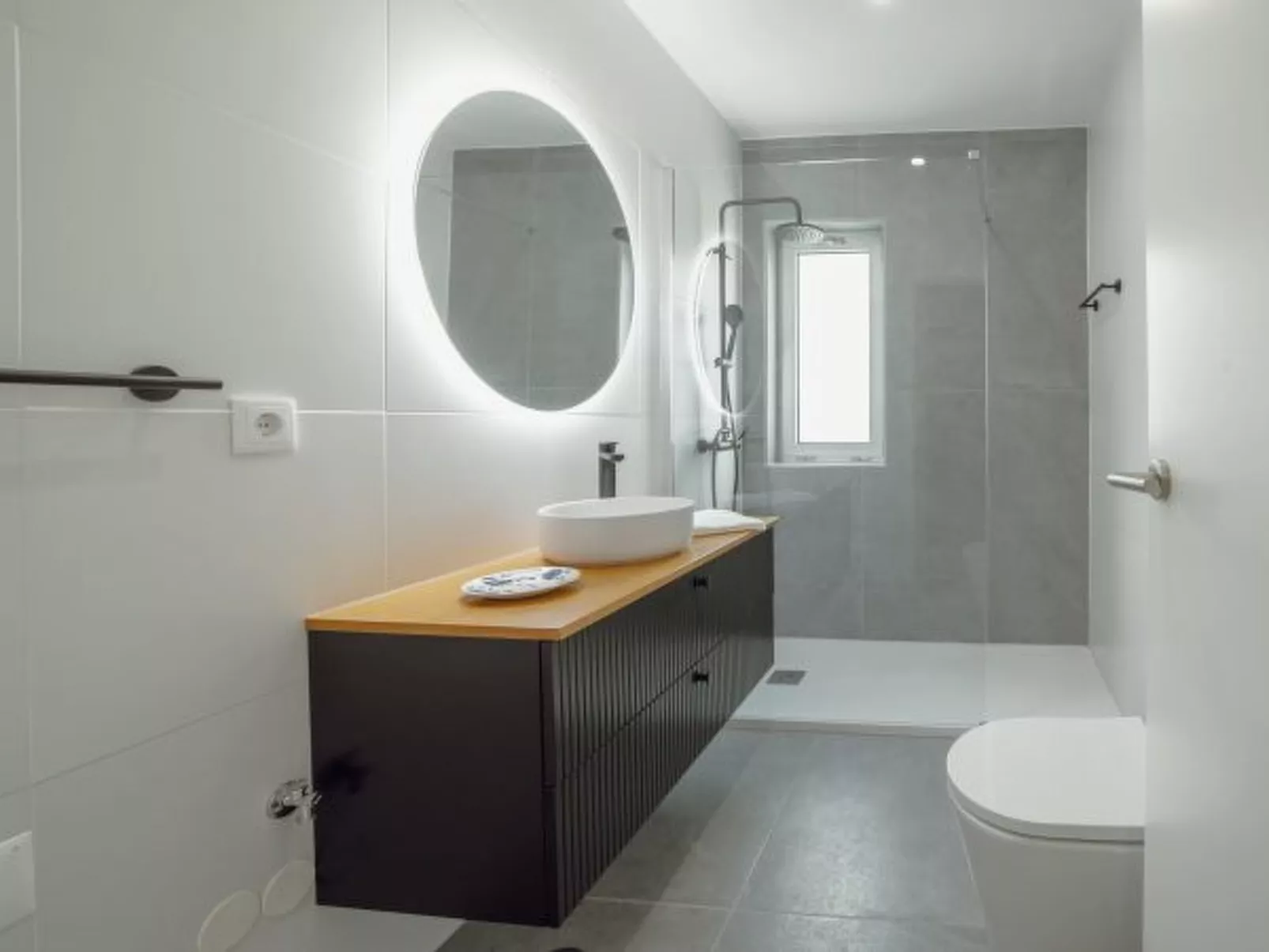 CRYSTAL PALACE GARDEN STYLISH APARTMENT - Binnen