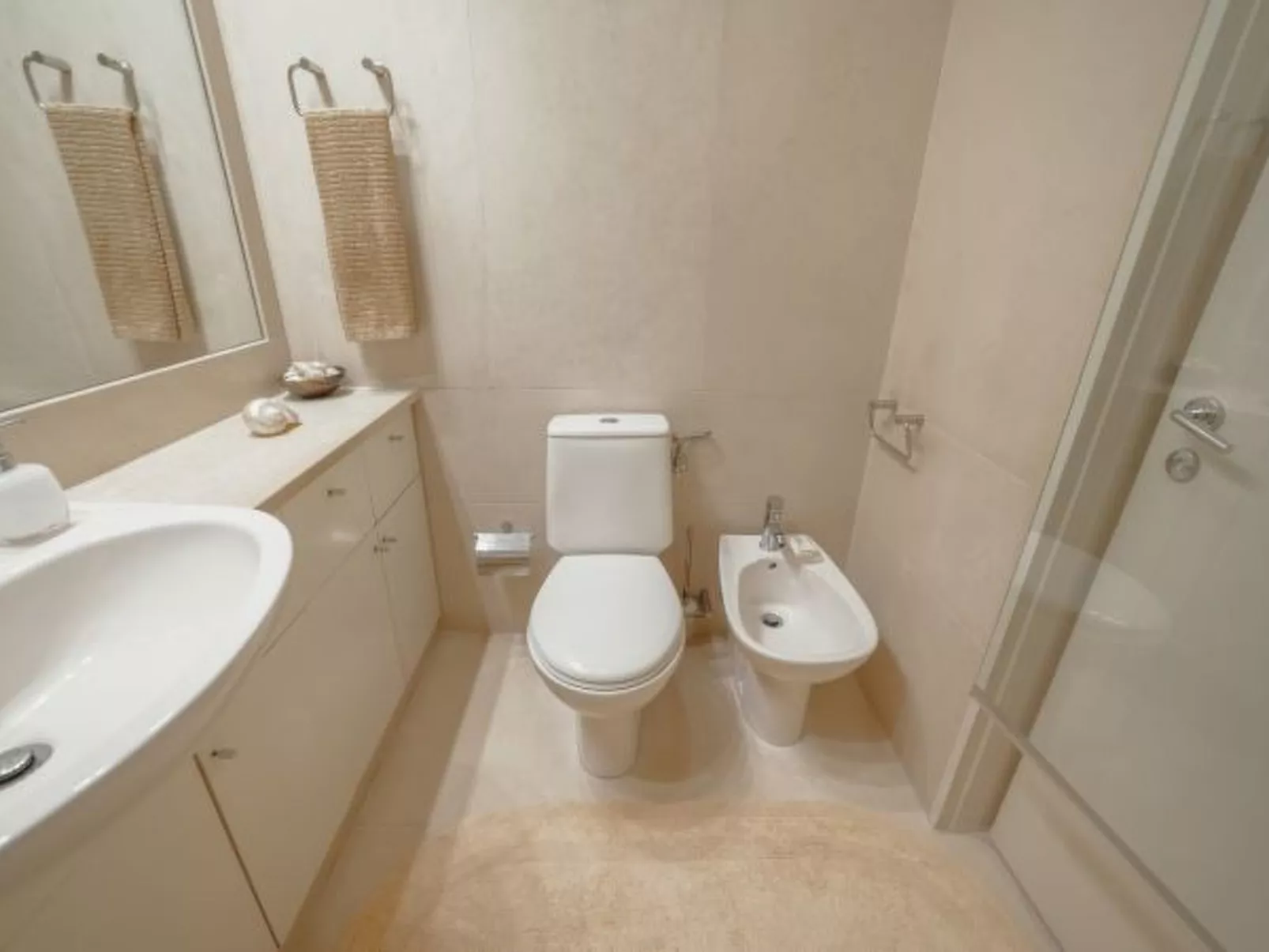 GRAND BOTANIC GARDEN APARTMENT by VACATIONY - Binnen