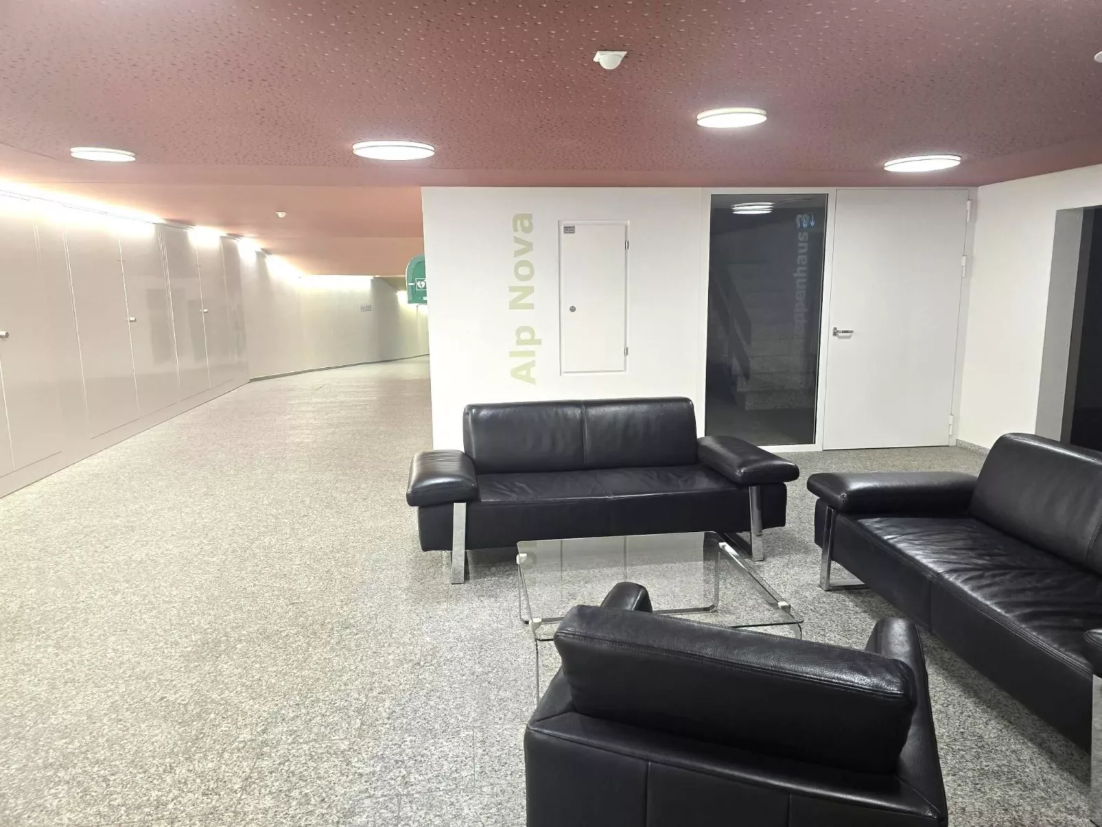 La Riva Mountain Apartment - Binnen