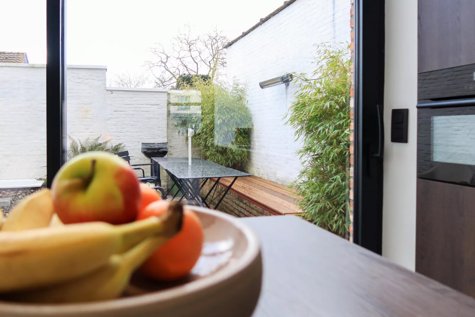 Cosy Courtyard House Hasselt - Keuken
