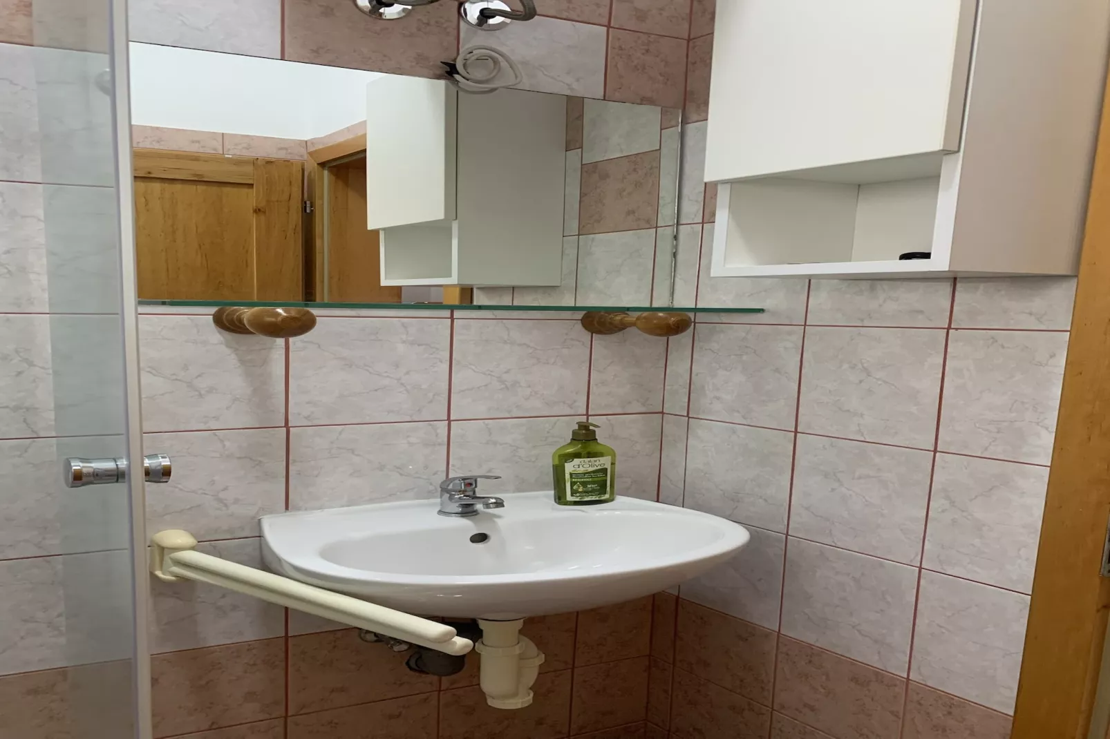 Apartment Vir 5 - Badkamer