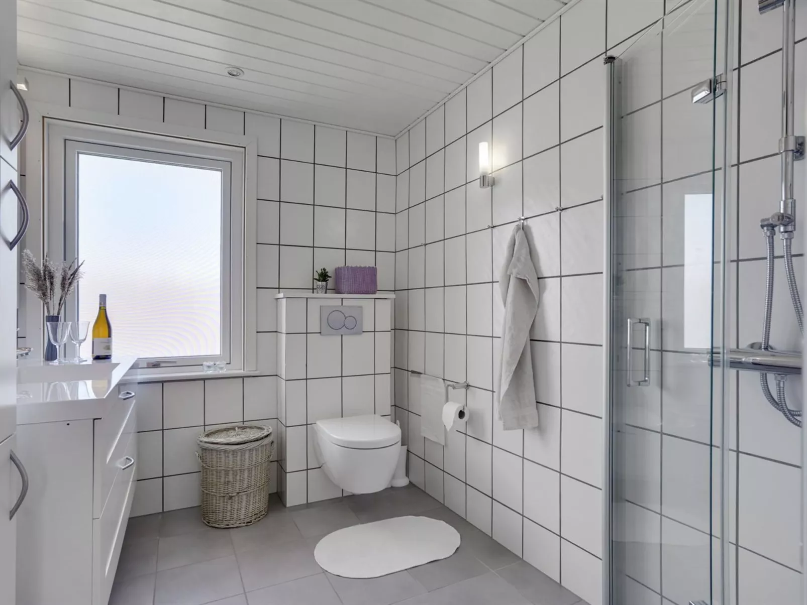 "Fredrikke" - 50m from the sea - Binnen