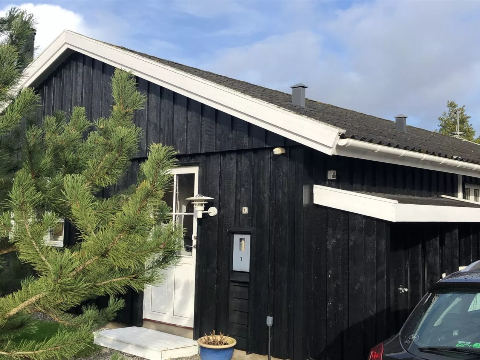 "Skrolan" - 200m from the sea - Buiten