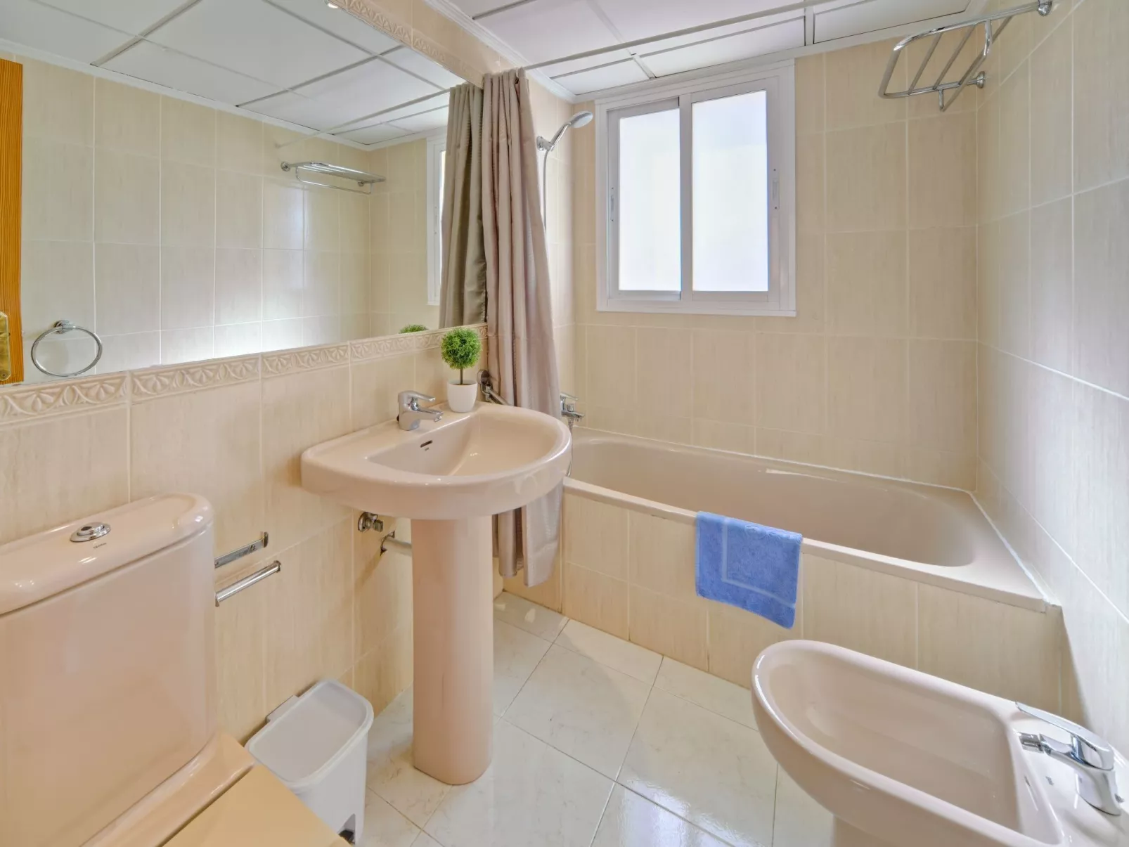 Imperial Park - Binnen