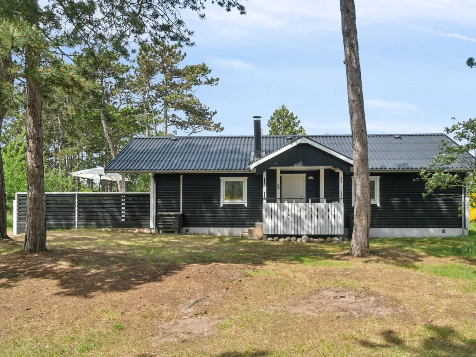 "Lavrens" - 300m from the sea - Buiten