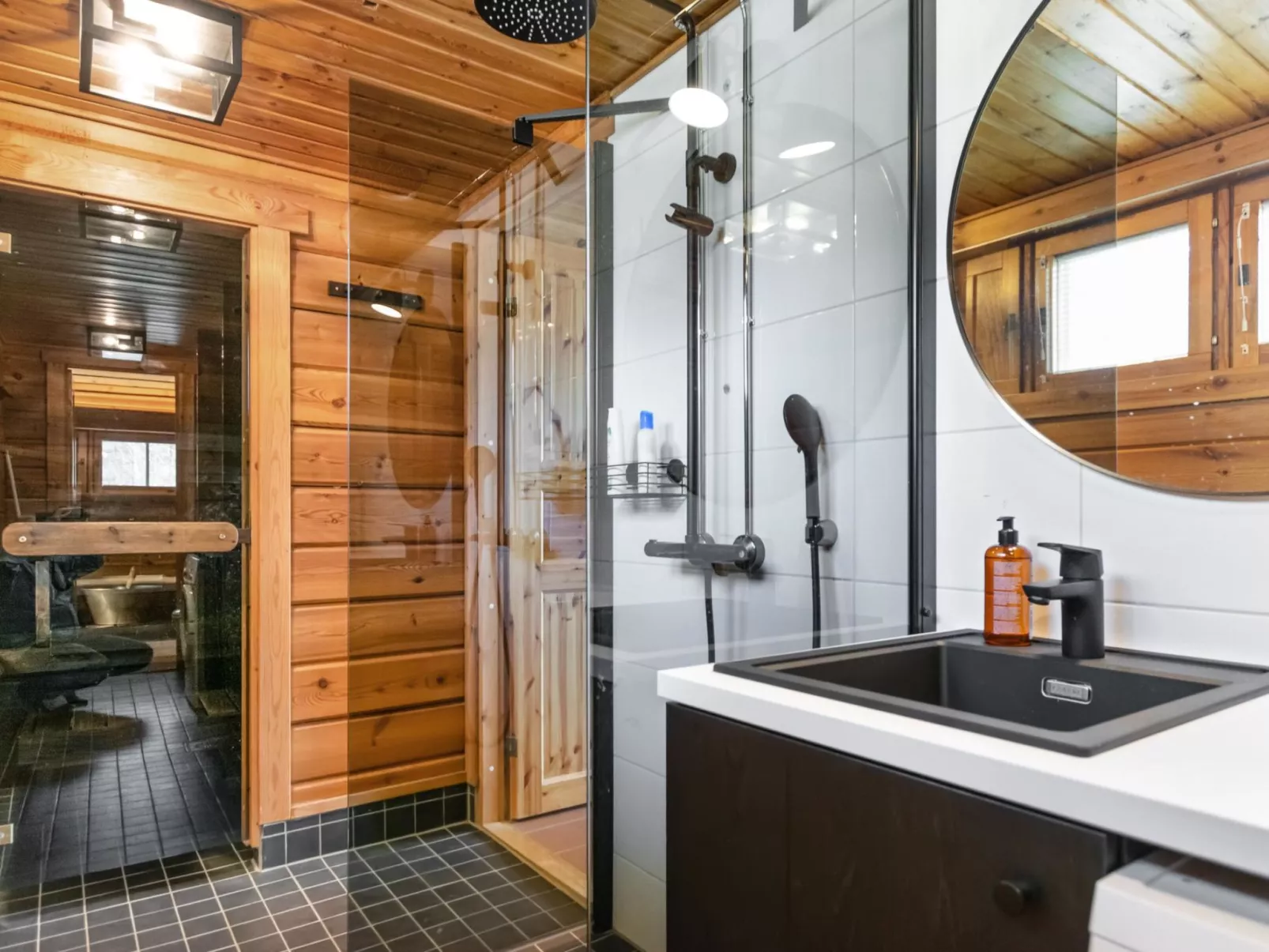 Villa virkeä - Binnen