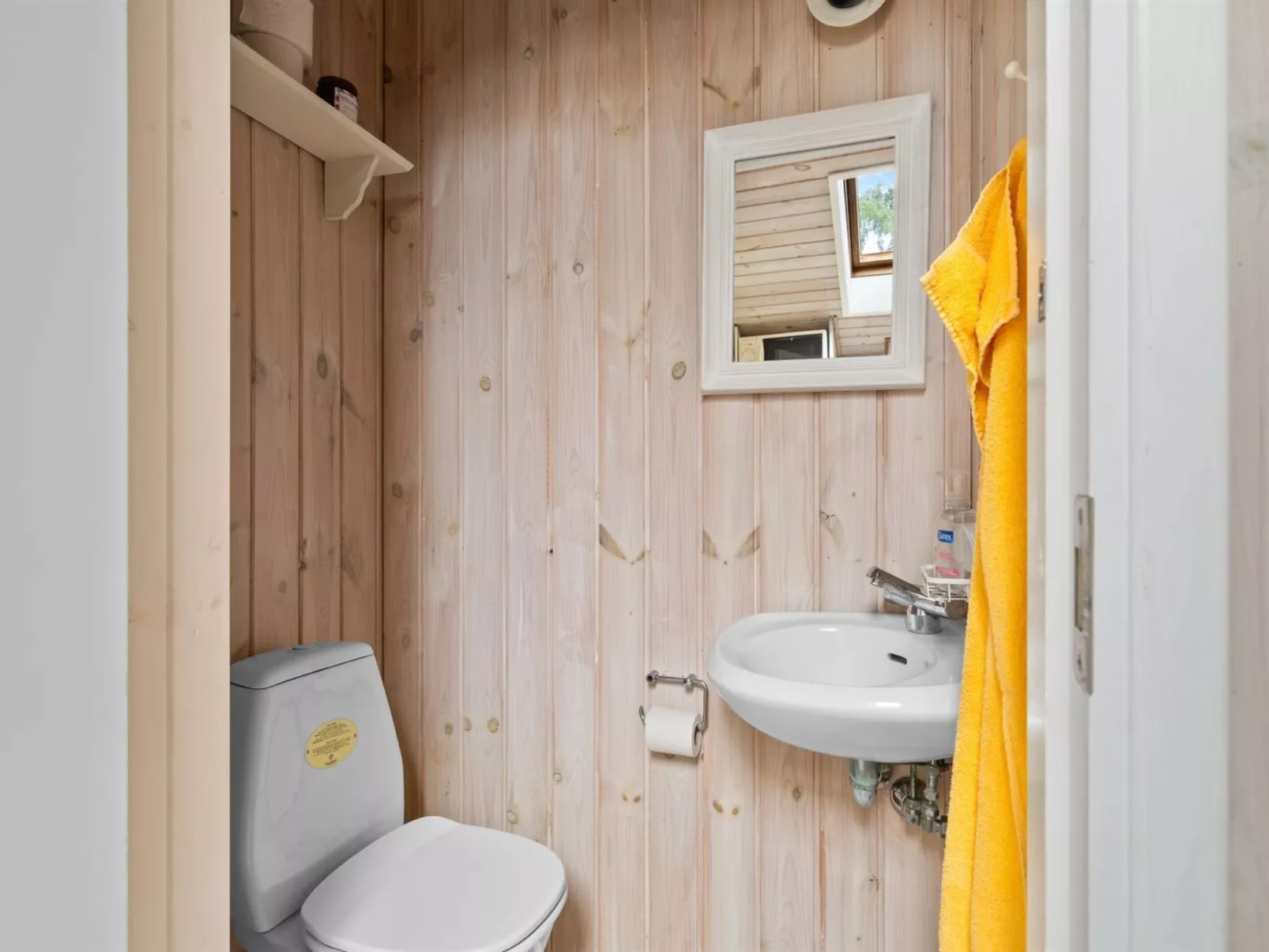 "Binta" - 225m from the sea - Binnen