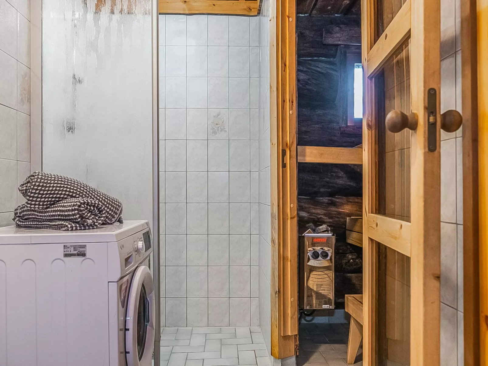 Rukan pilvimaja - Binnen