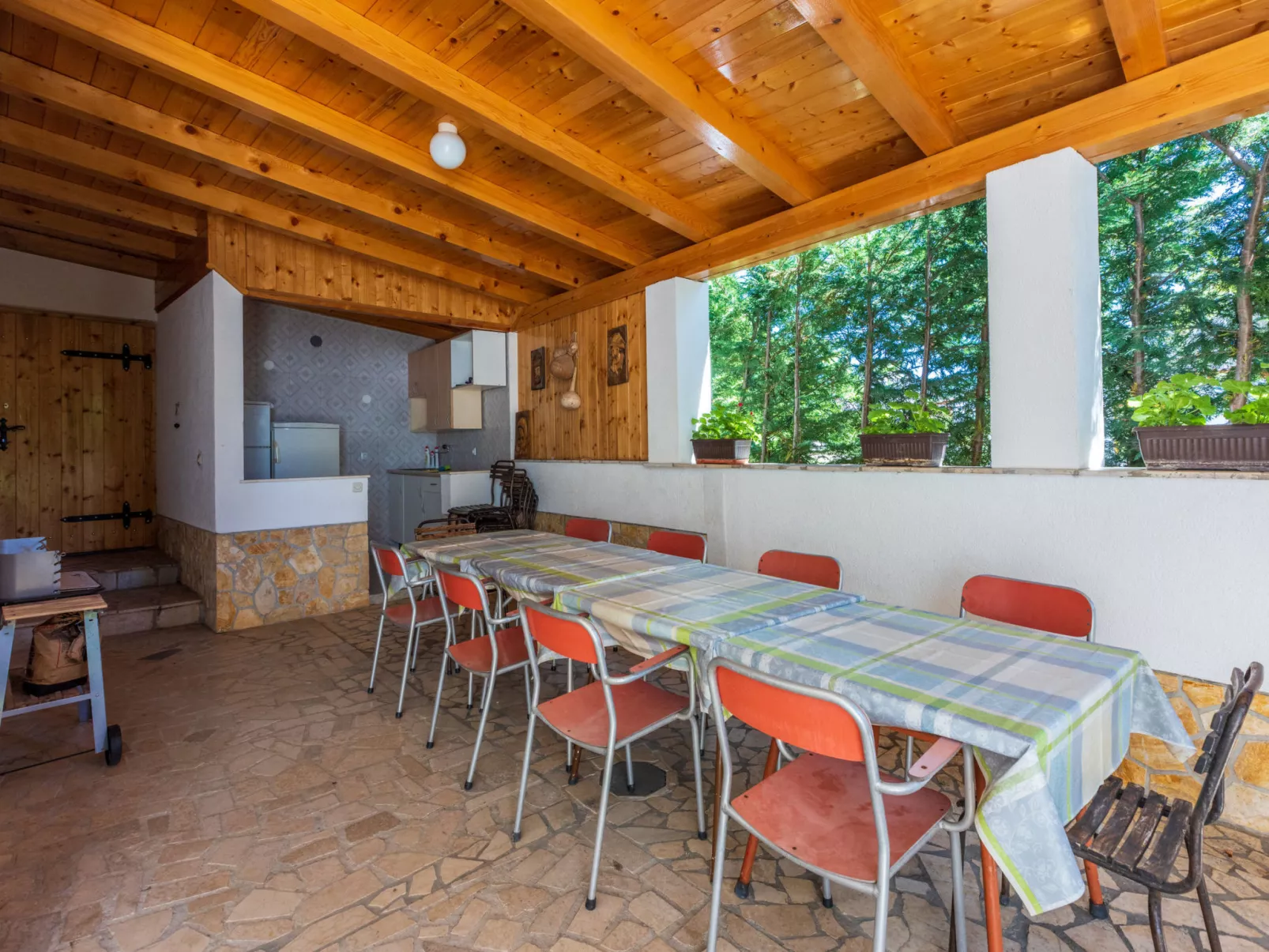 TUSTONJIC SOBA 1 / HR-10793-03 - Binnen