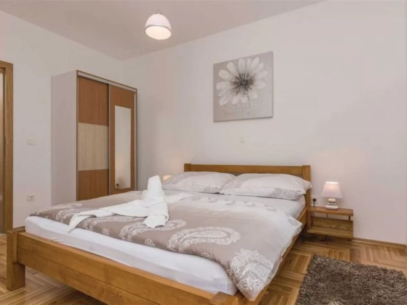 Villa Panorama with rooftop pool - Image-tags.info