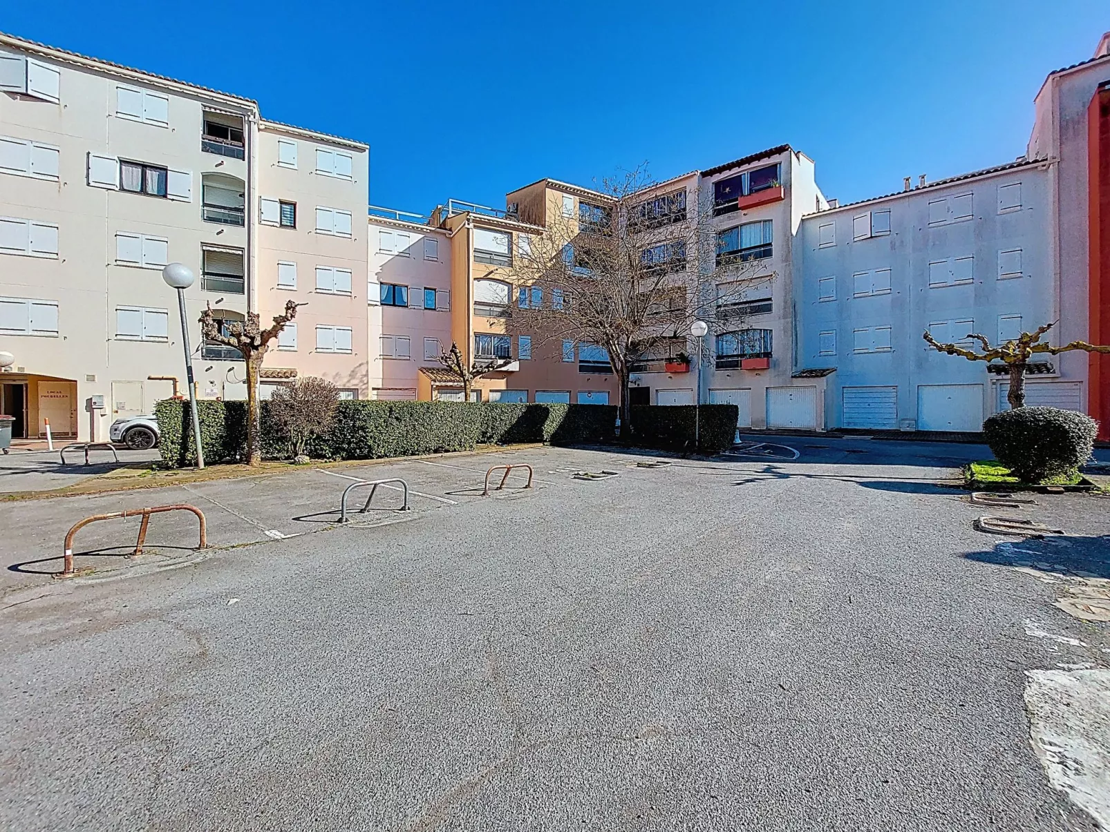 Les Caraïbes - Buiten