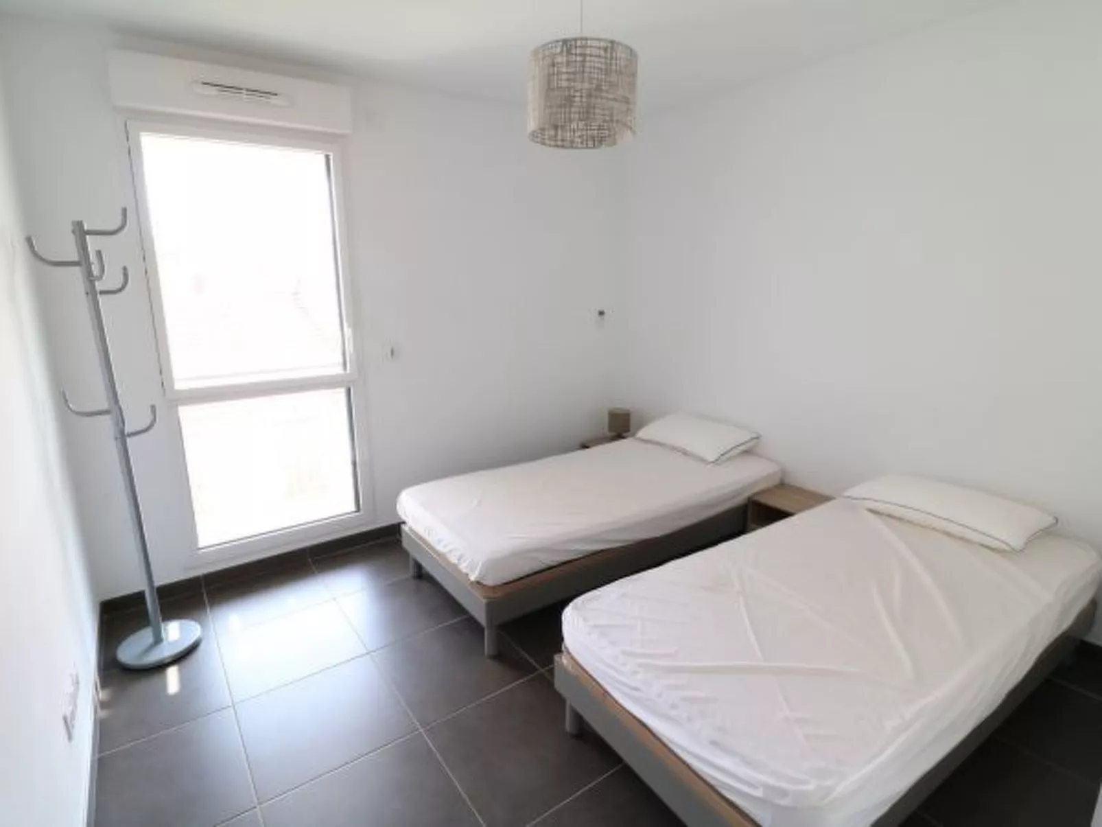 Modern 3 bedroom Lecerf 5 to  the Croisette 411 - Image-tags.info