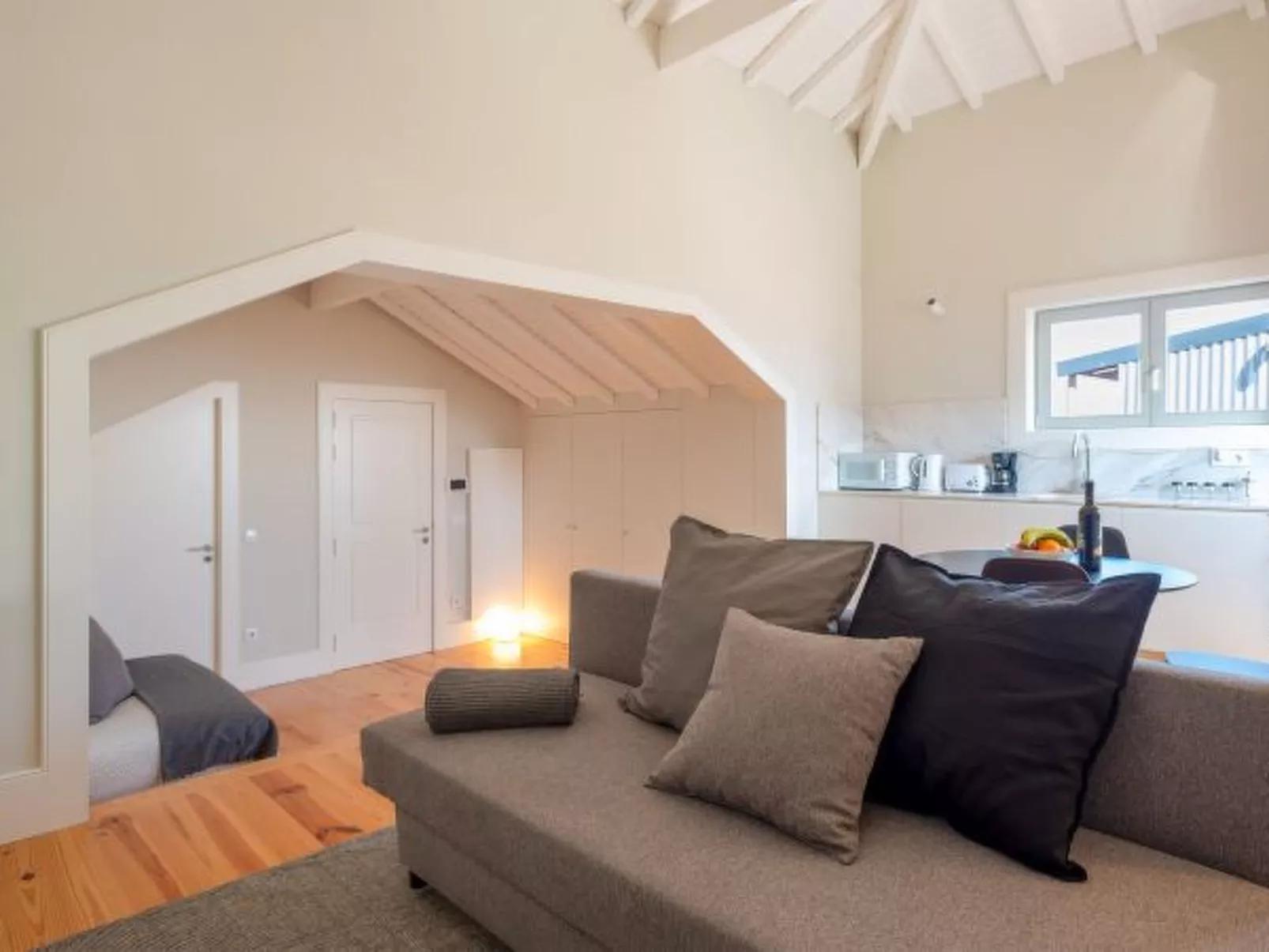 OPORTO ROOFTOP STUDIO by VACATIONY - Binnen