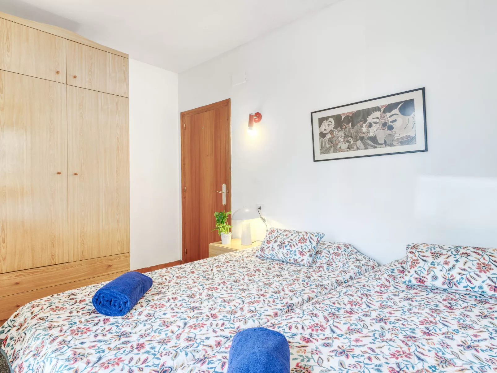 Centro peatonal Roses - Binnen