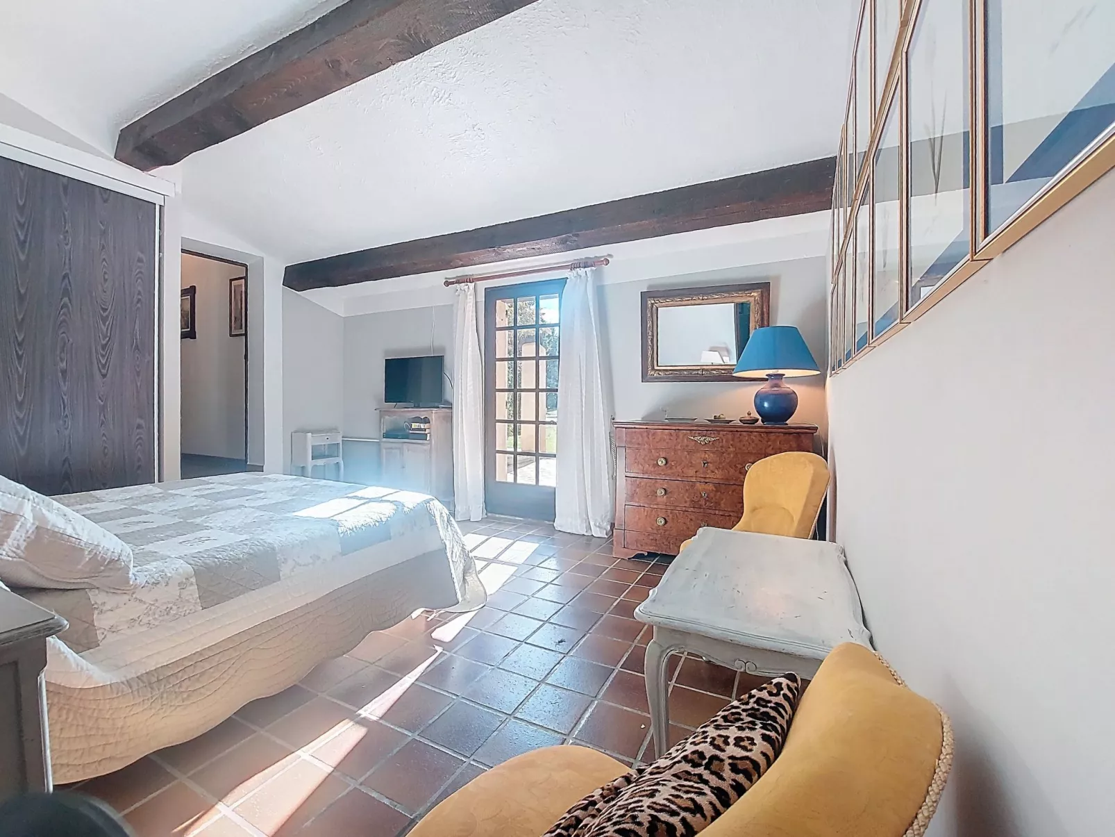 La Maisonnette - Binnen