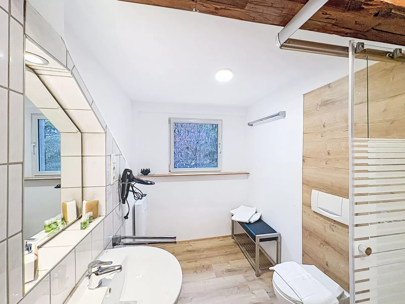 Ebenberghof mit Seeblick - Binnen