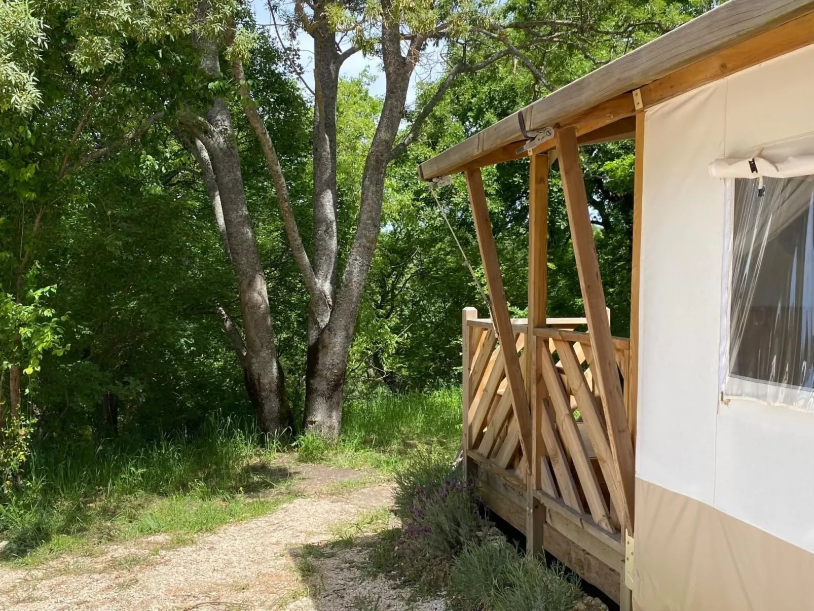 Glamping La Tenda di Lorenzo mit privatem Pool - Buiten