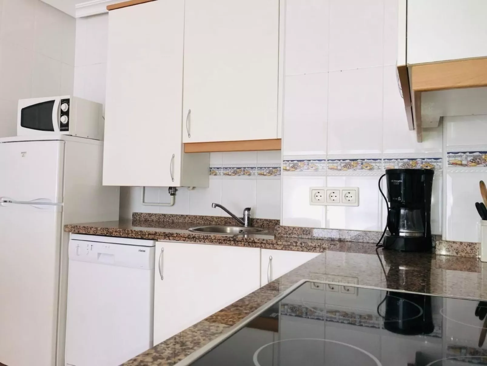 Mit Aussicht in Luanco - Image-tags.info