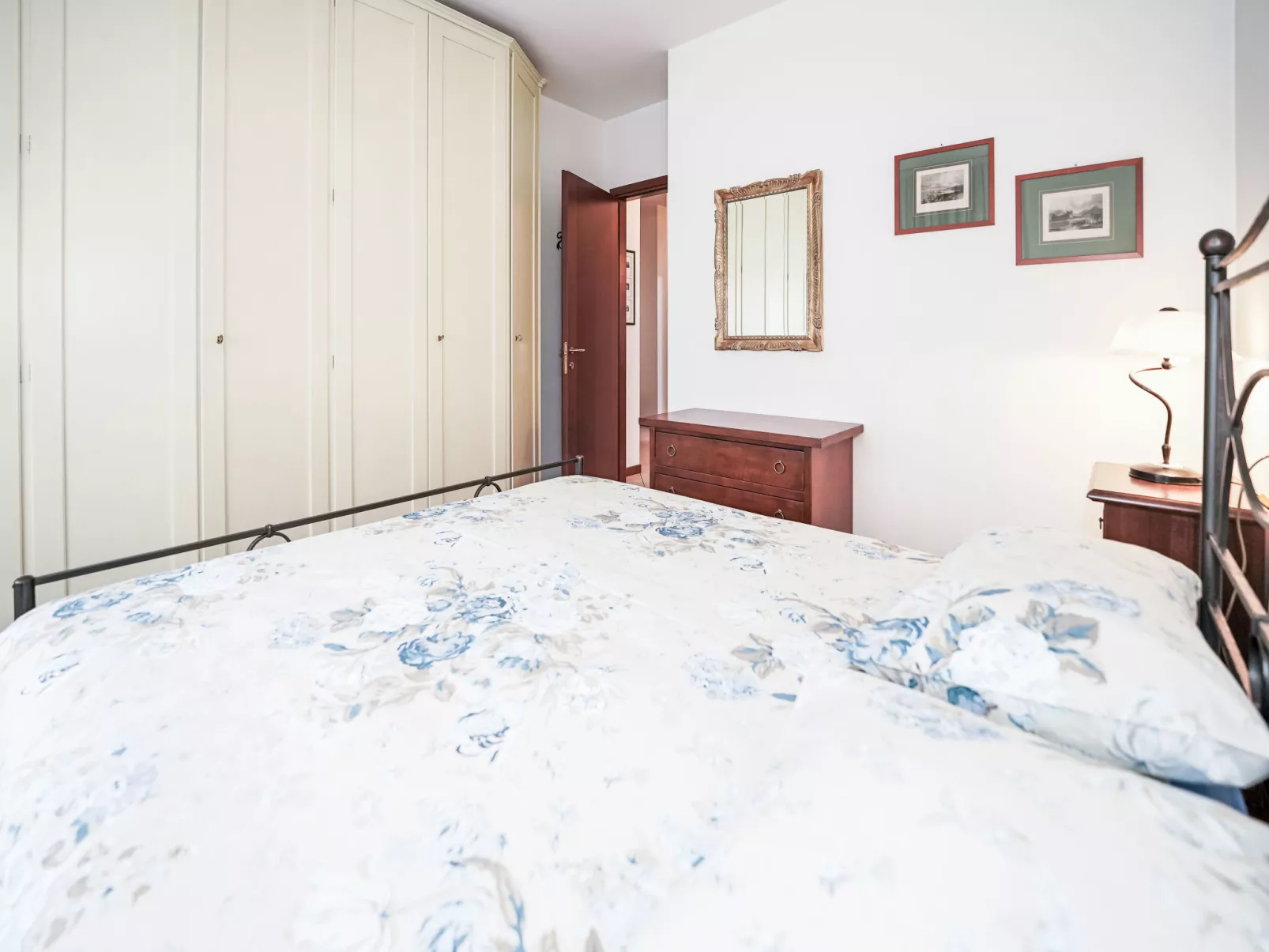 Grandmother's house - Binnen