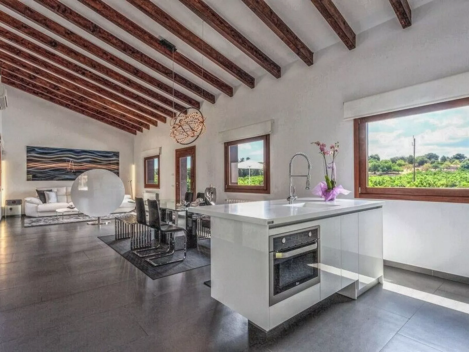 Schönes Landhaus vor kurzem am Rande des Dorfes von Muro gebaut. - Image-tags.info