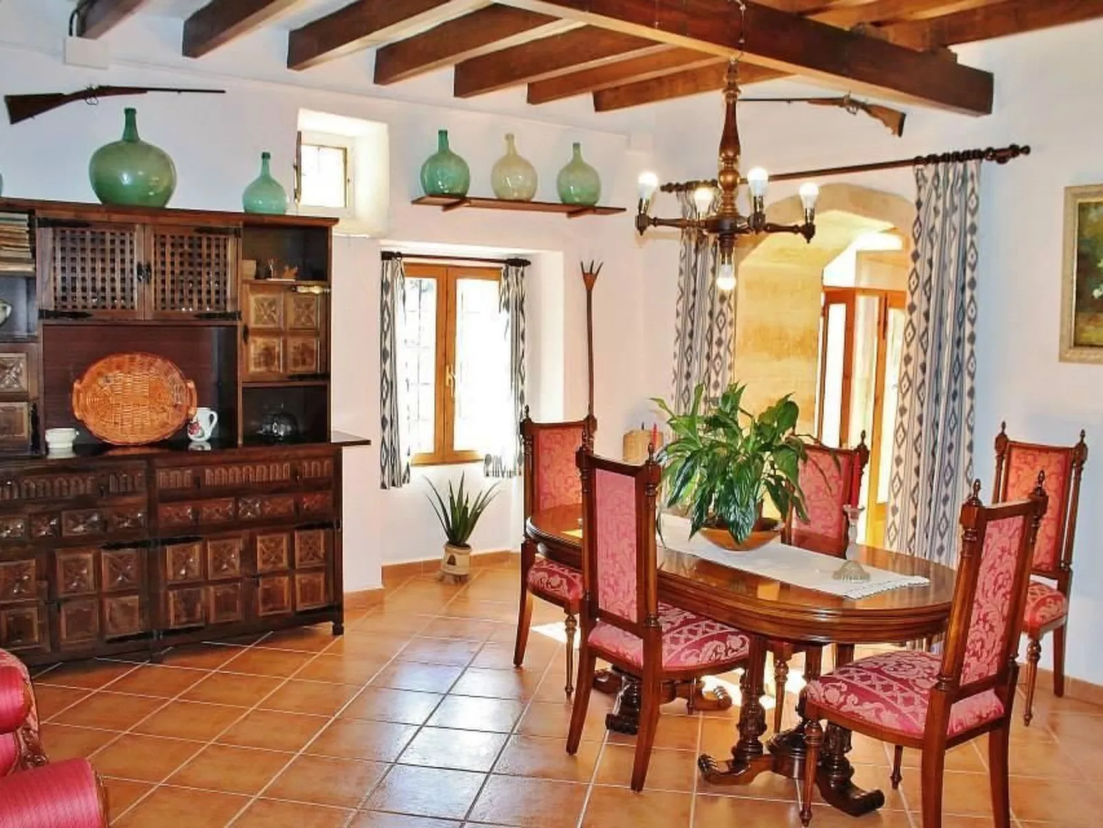 Finca "Son Gabriela" mit eigener Terrasse - Binnen