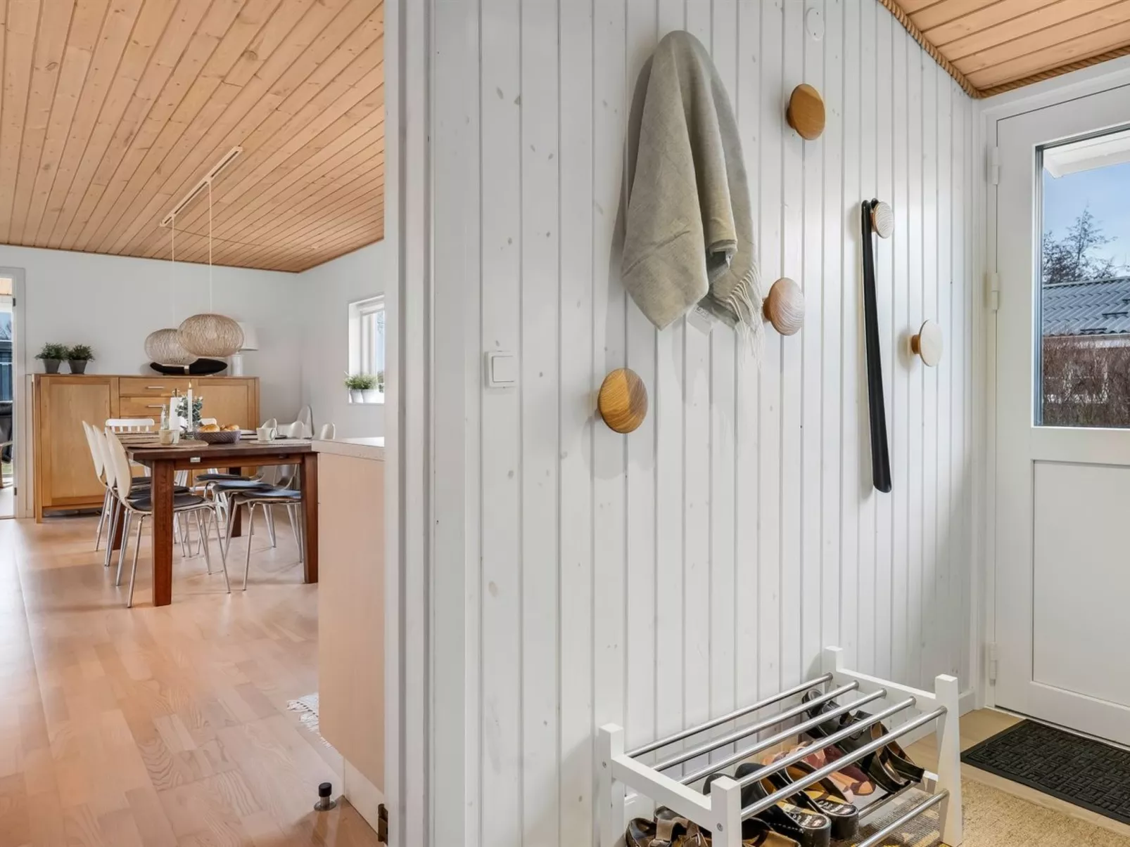 "Sampsa" - 350m from the sea - Binnen