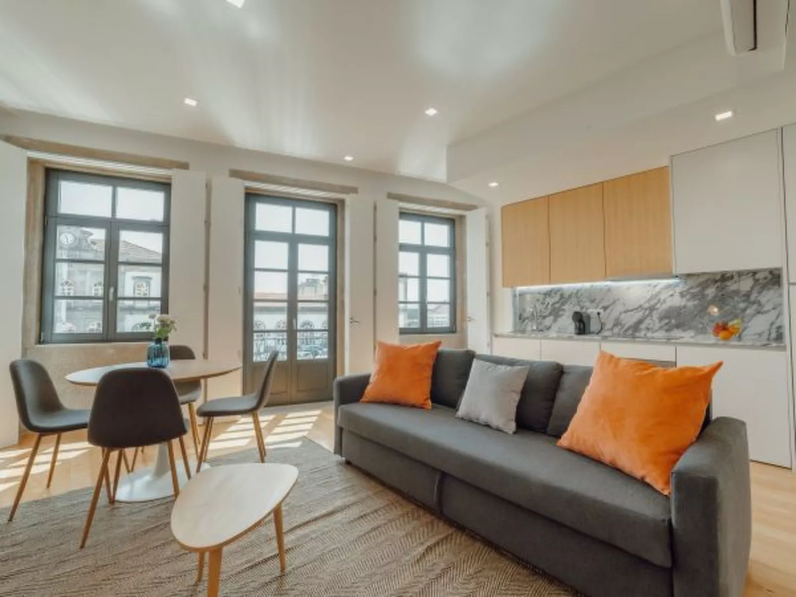 COURTYARD OPORTO DESIGN APARTMENT B - Binnen