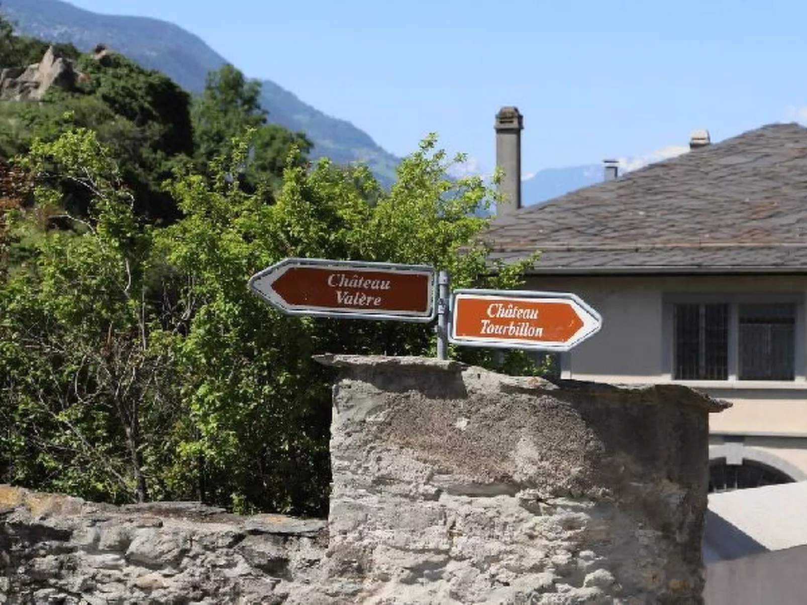 Plein Coeur de la Vieille Ville de Sion - Buiten