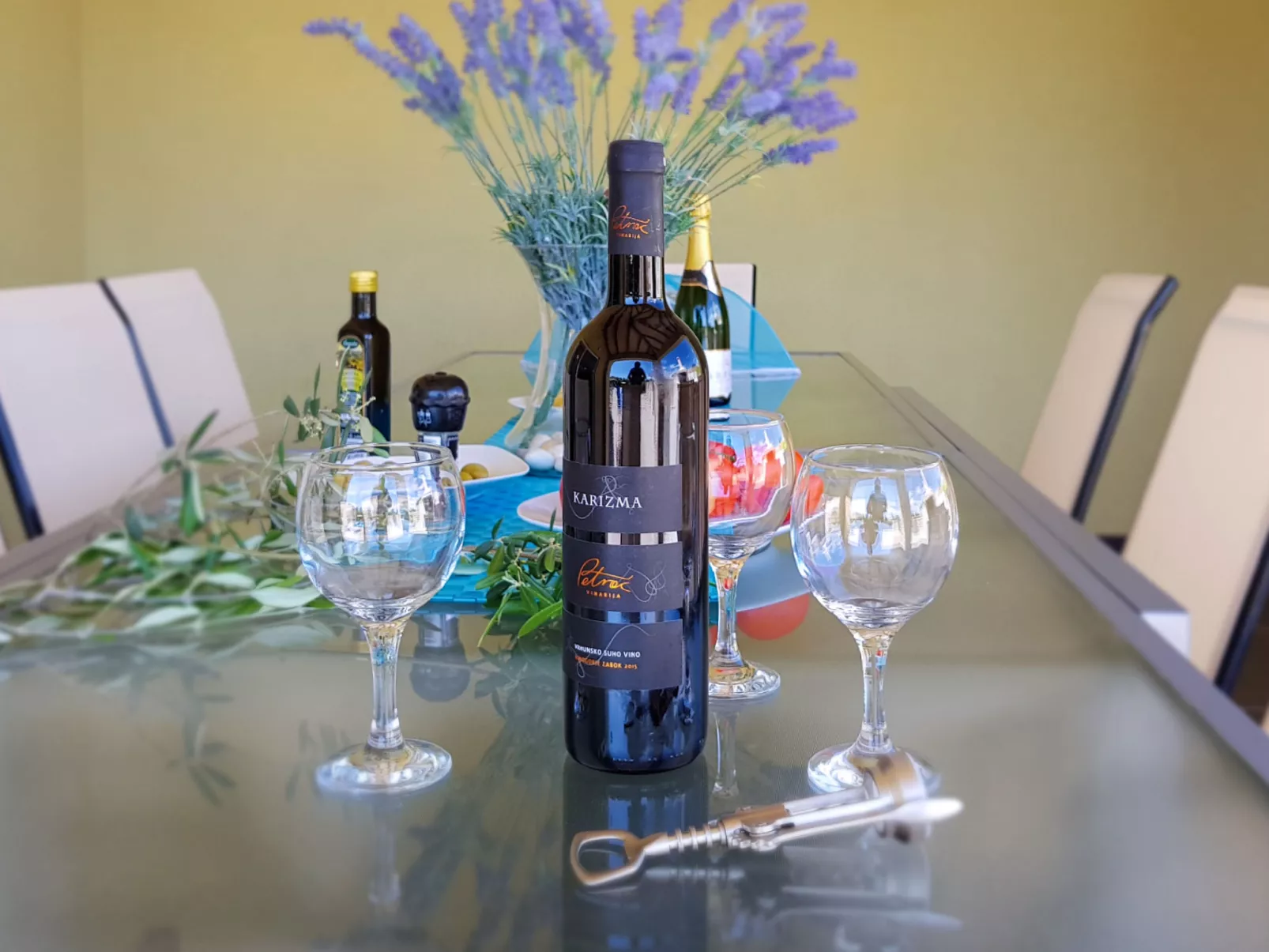 Villa 1519 - Image-tags.info