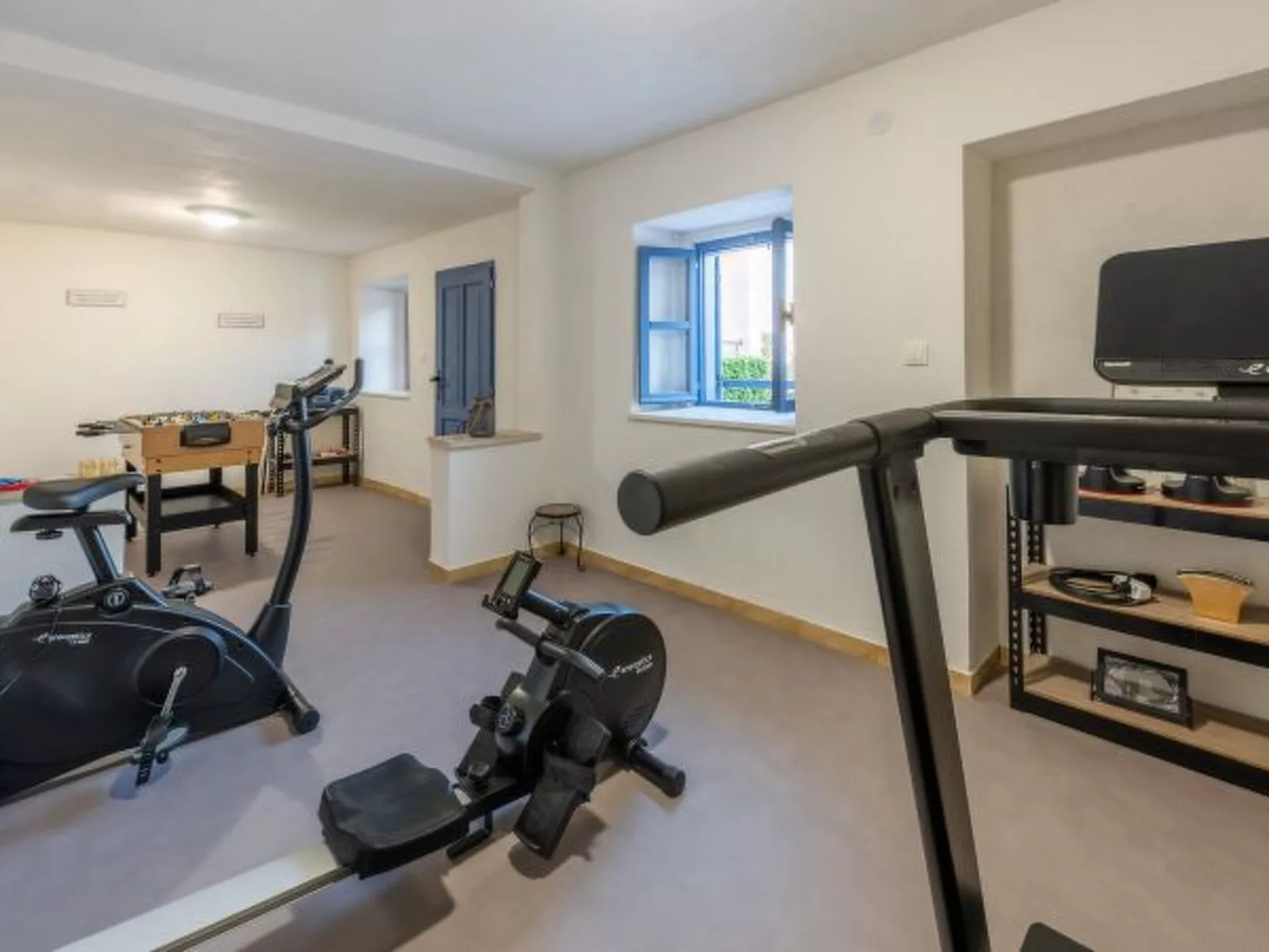 Villa Niko with heated pool - Image-tags.info