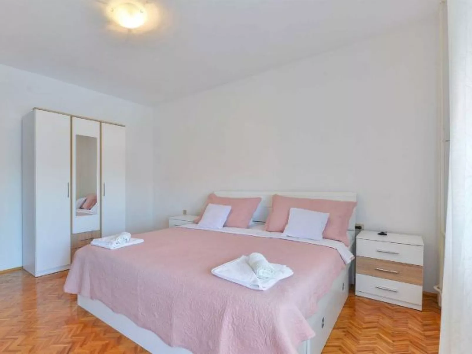 Holiday Home Vesna with pool - Image-tags.info