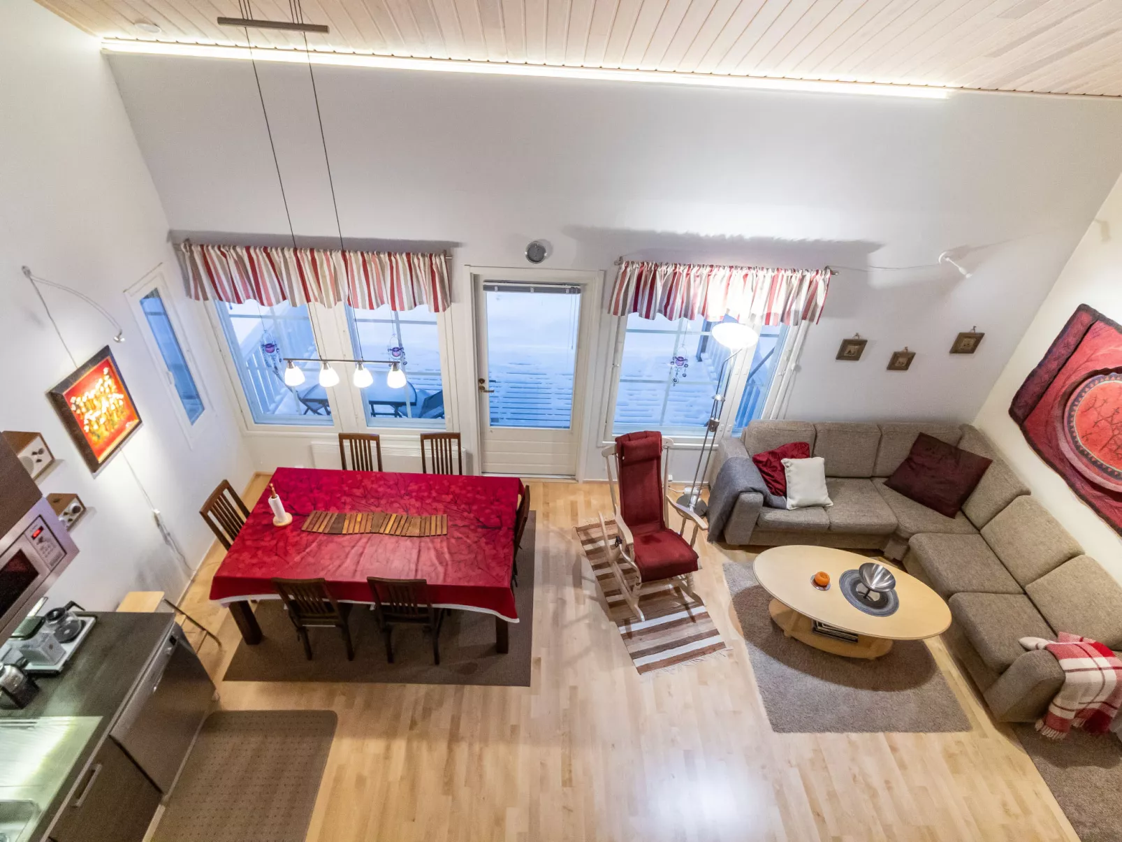 Ylläskumpu 4 - Binnen