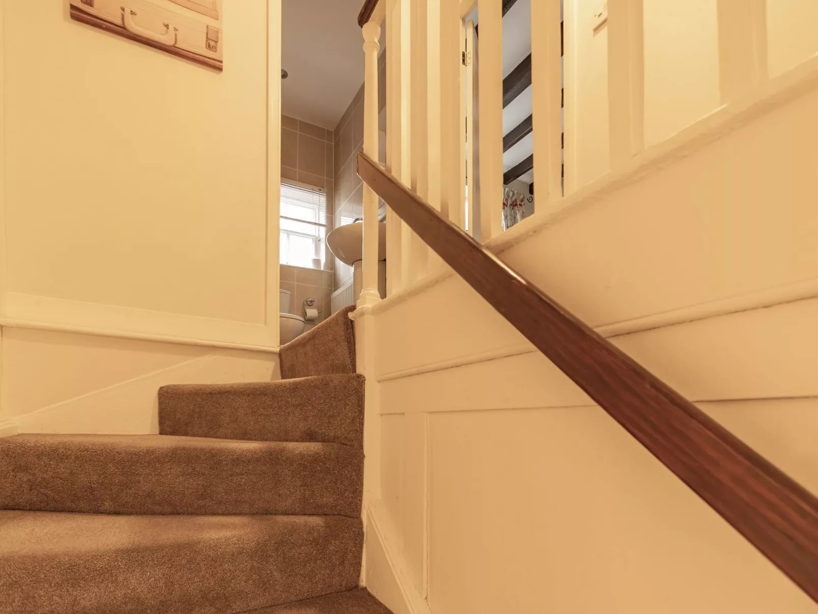 Robins Nest - Binnen