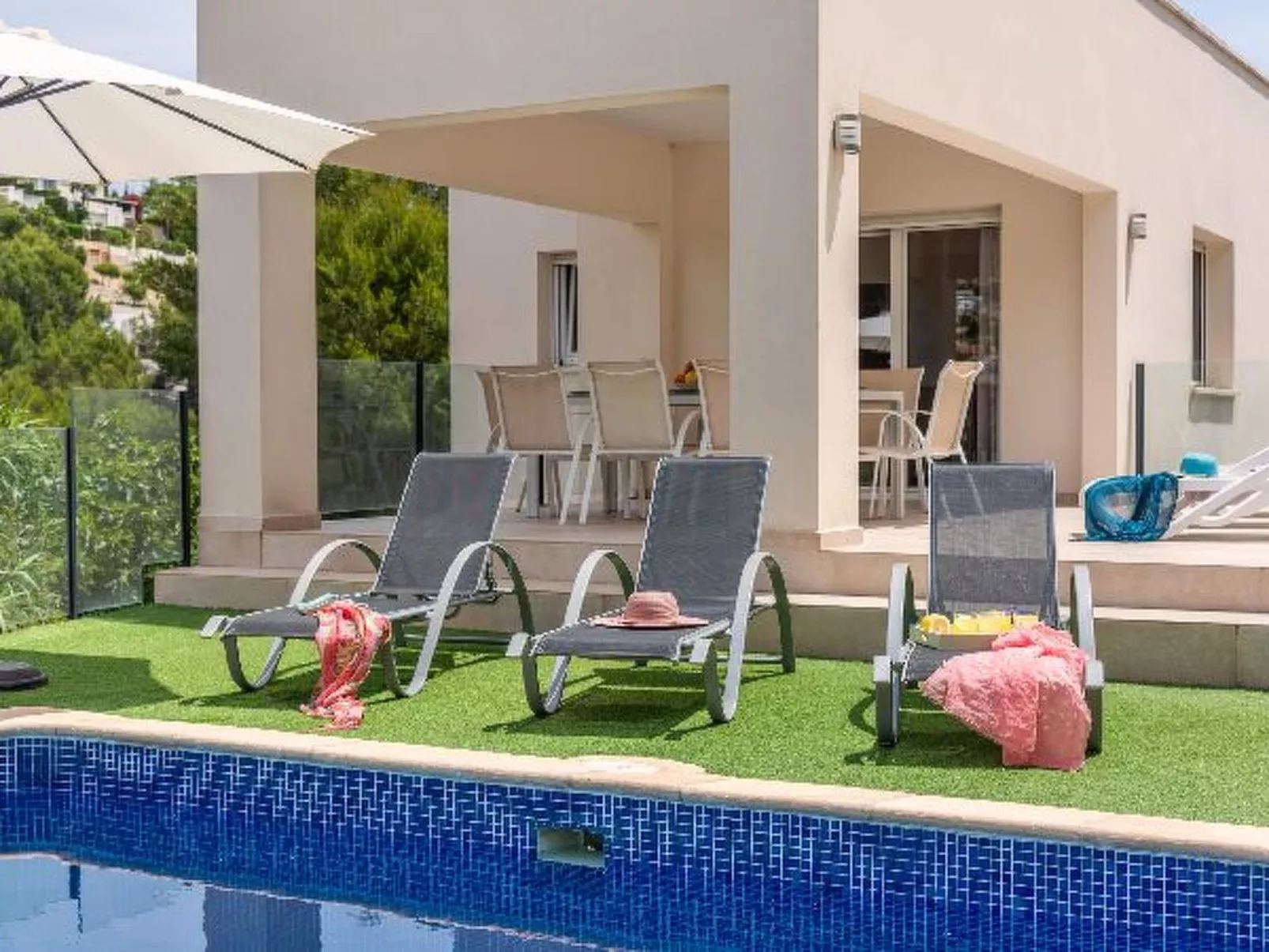 Villa Kobe - PlusHolidays - Image-tags.info