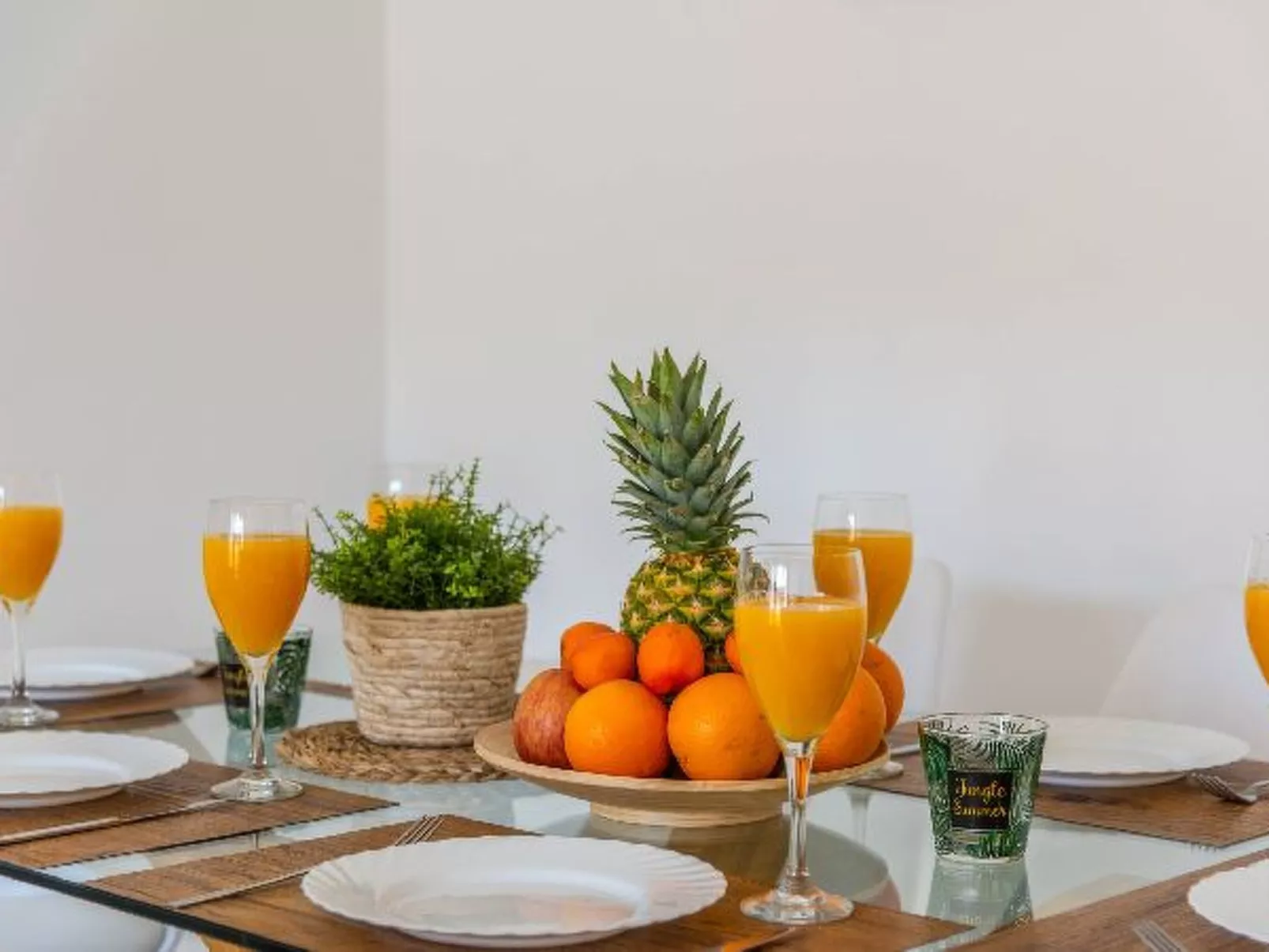 Apartment Happy -  PlusHolidays - Image-tags.info