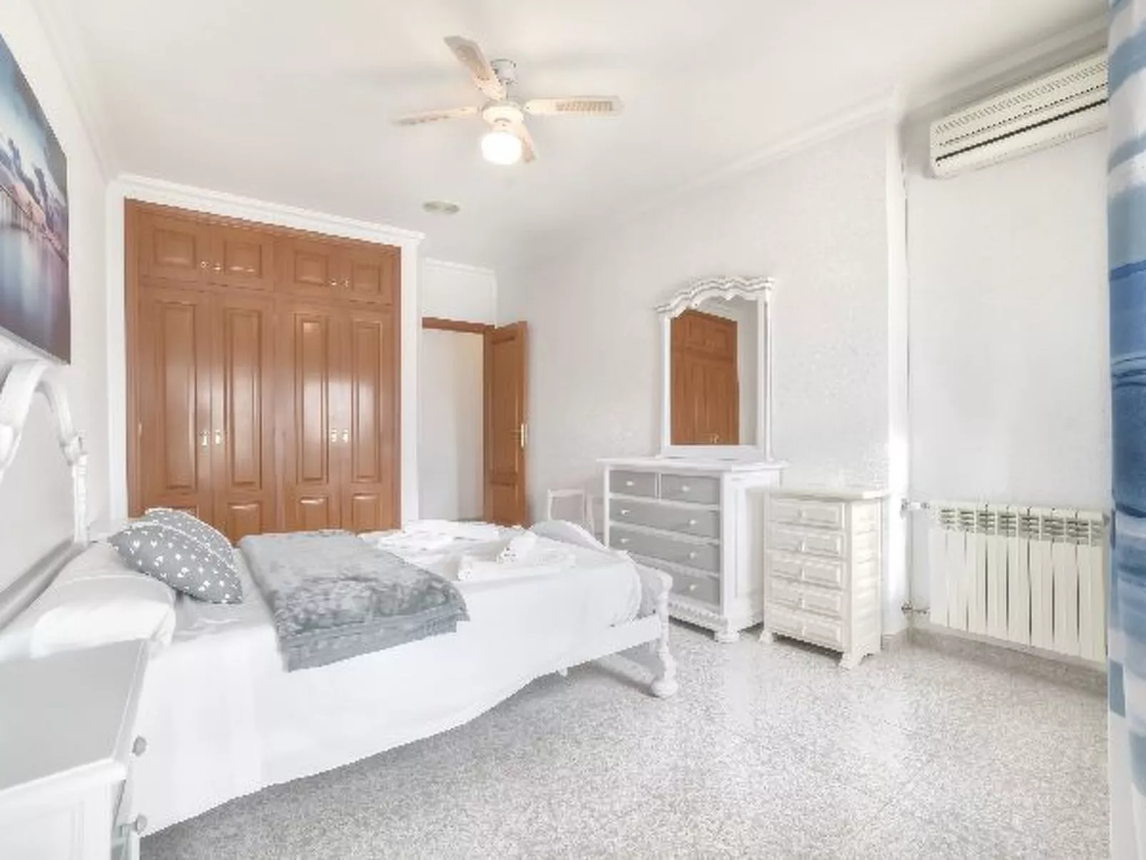 Villa Garrofer- PlusHolidays - Image-tags.info